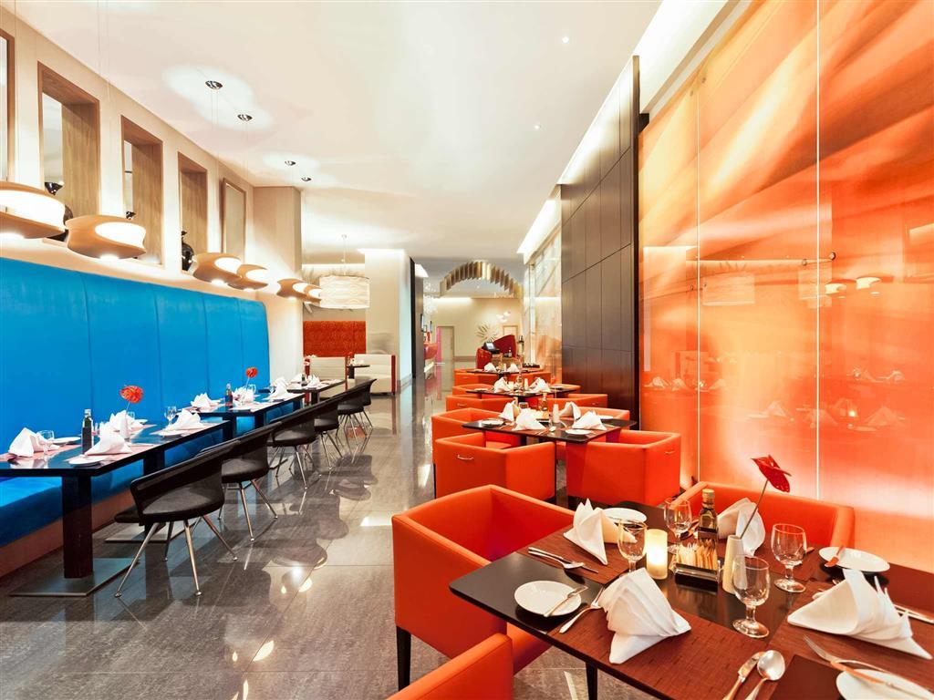 Ibis Mall Avenue Dubai Bagian luar foto